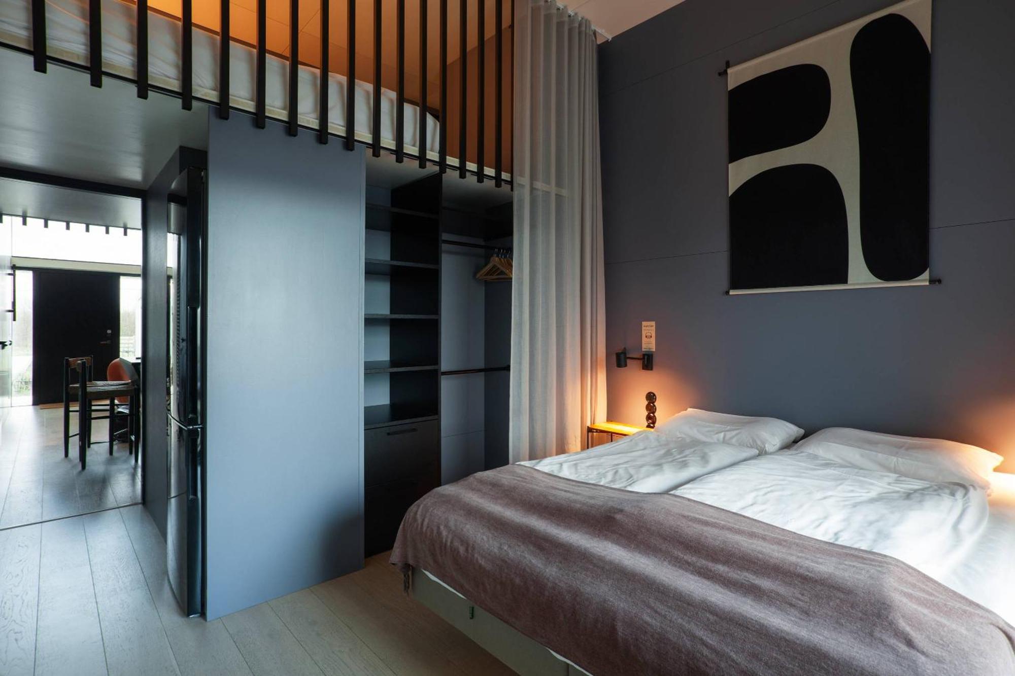 Basecamp Tiny House Eco-Resort Ijmuiden ไอย์มัลเดิน ภายนอก รูปภาพ
