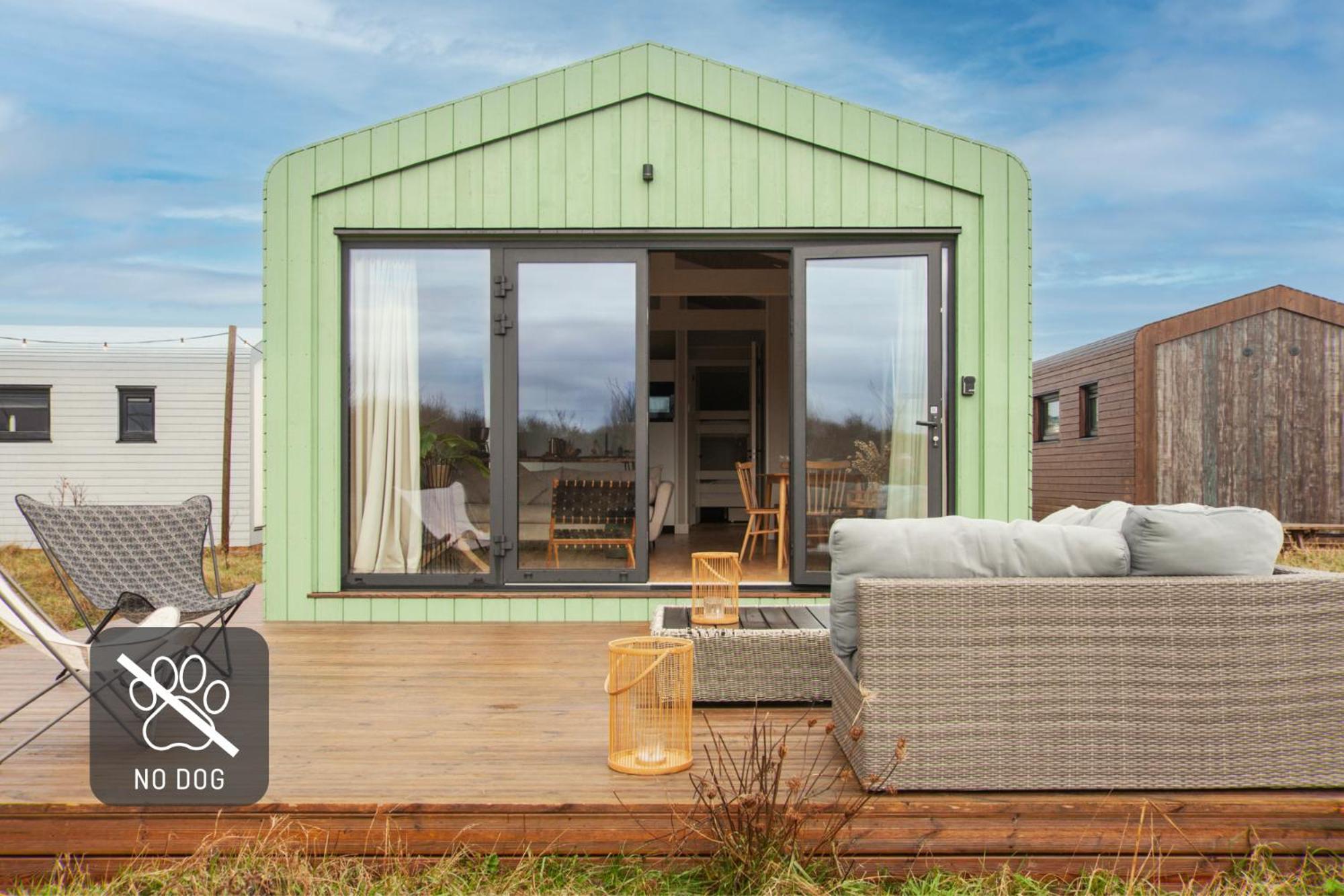 Basecamp Tiny House Eco-Resort Ijmuiden ไอย์มัลเดิน ภายนอก รูปภาพ