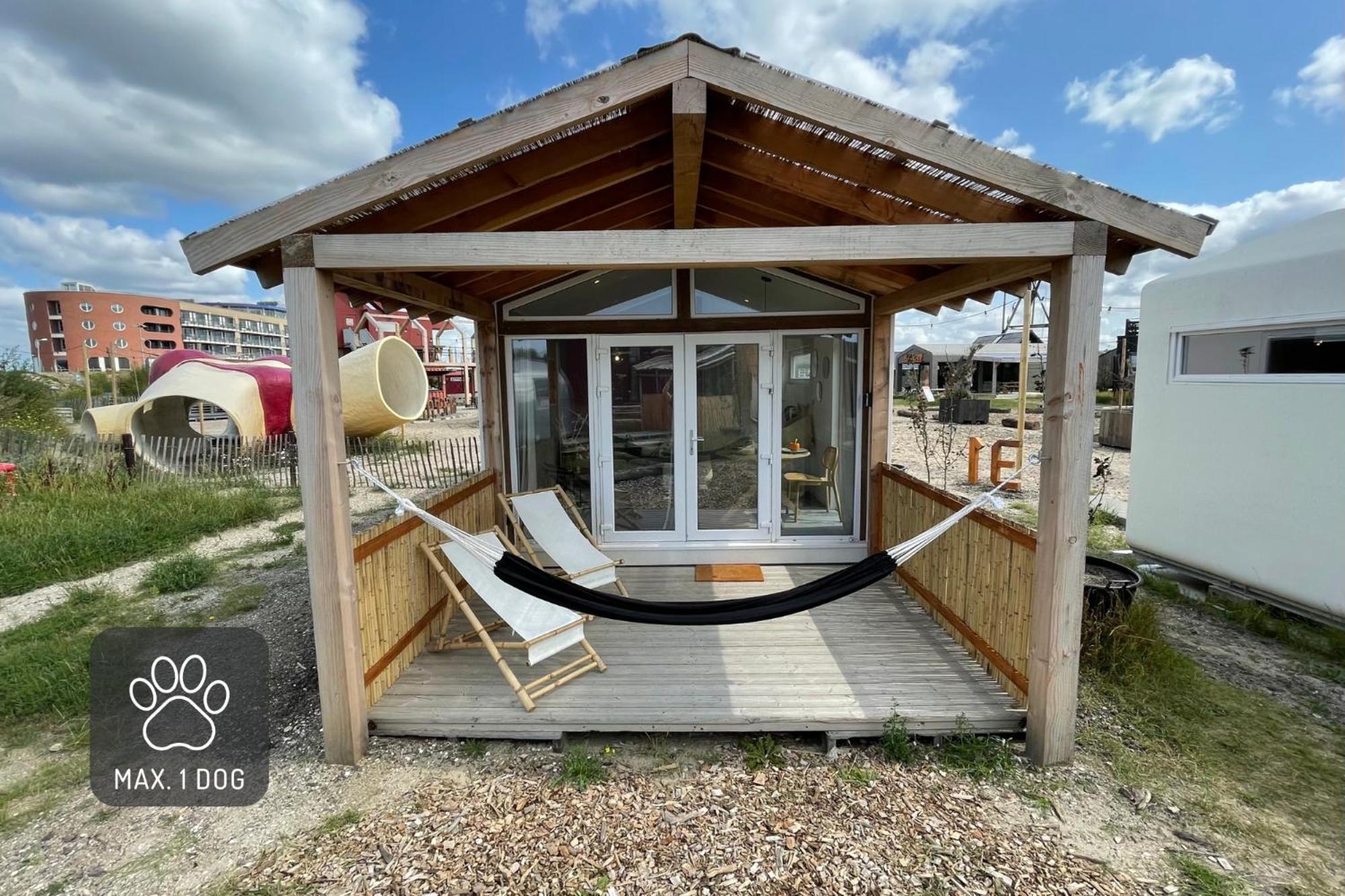 Basecamp Tiny House Eco-Resort Ijmuiden ไอย์มัลเดิน ภายนอก รูปภาพ