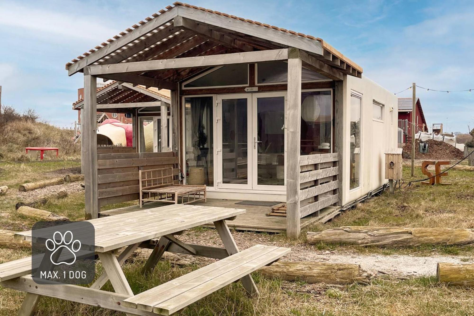 Basecamp Tiny House Eco-Resort Ijmuiden ไอย์มัลเดิน ภายนอก รูปภาพ